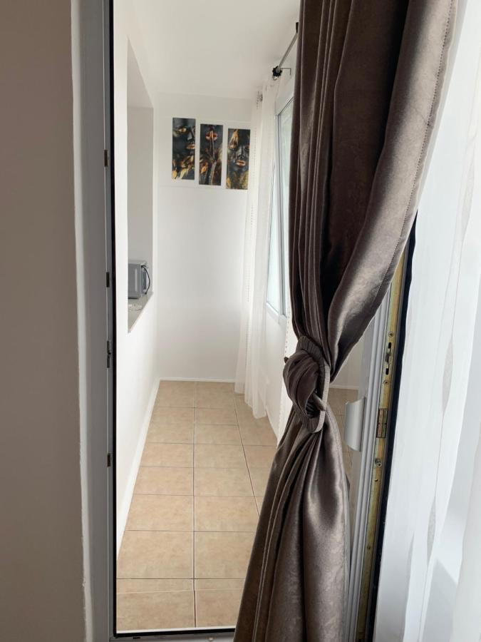 Victoriei Boulevard Private Apartment Brassó Kültér fotó